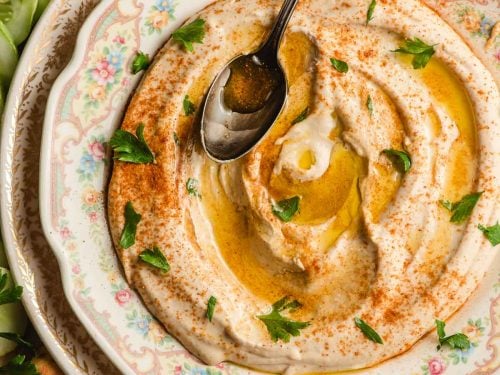 Silky smooth and creamy hummus Recipe